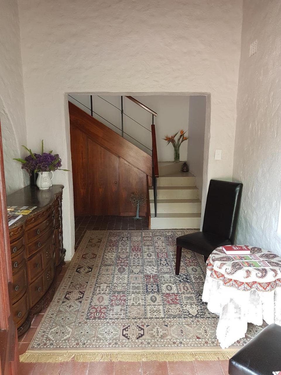 Te Amo Guesthouse Стелленбос Экстерьер фото