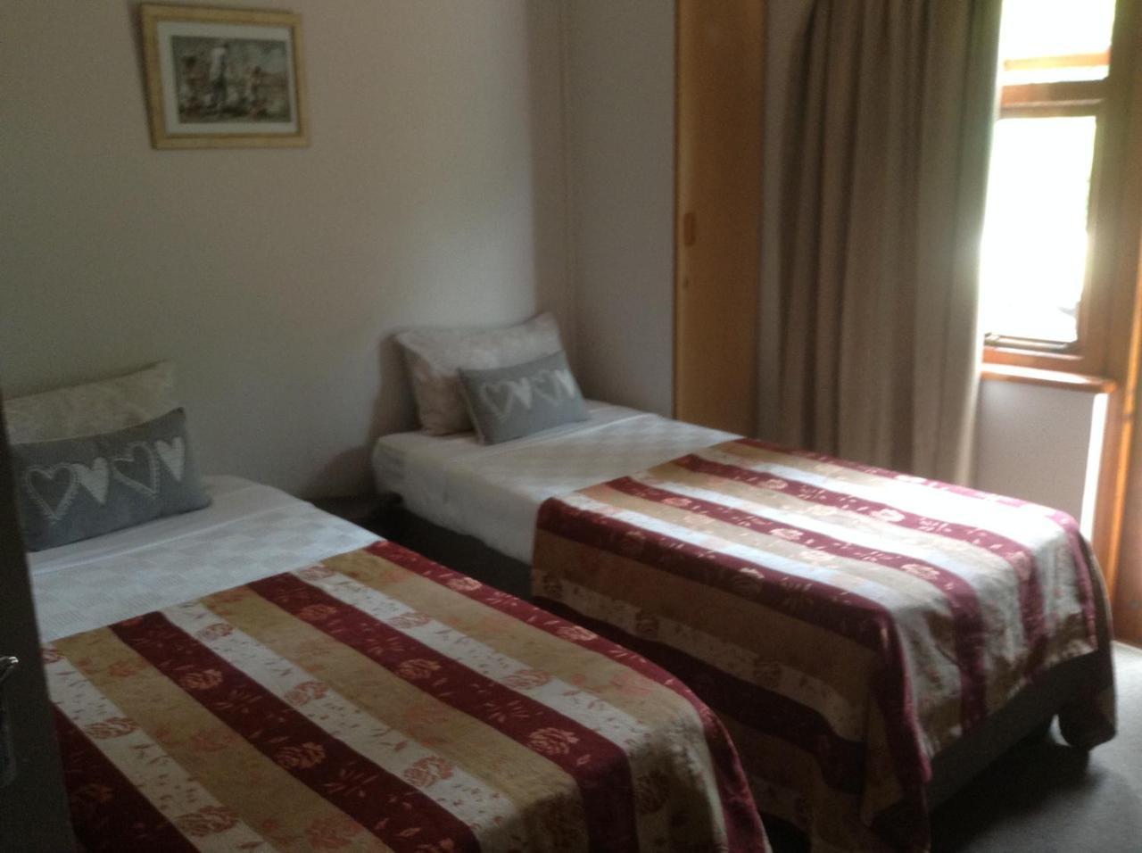 Te Amo Guesthouse Стелленбос Экстерьер фото