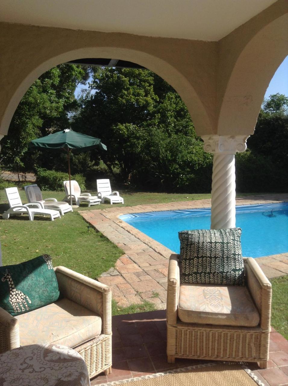 Te Amo Guesthouse Стелленбос Экстерьер фото